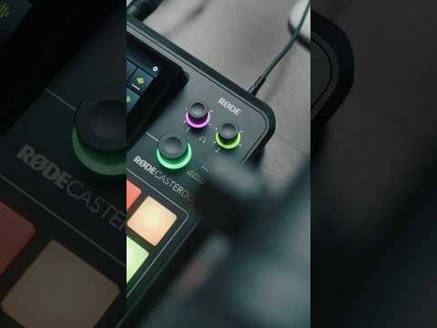 SETTING UP A PODCAST STATION USING THE NEW RODECASTER DUO & PODMIC USB #SHORTS