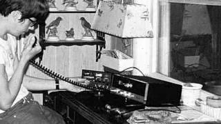 Trent Reznor & Atticus Ross - Hand Covers Bruise