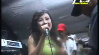 Download lagu Dangdut Blantika-Rani Imoet-Jera mp3
