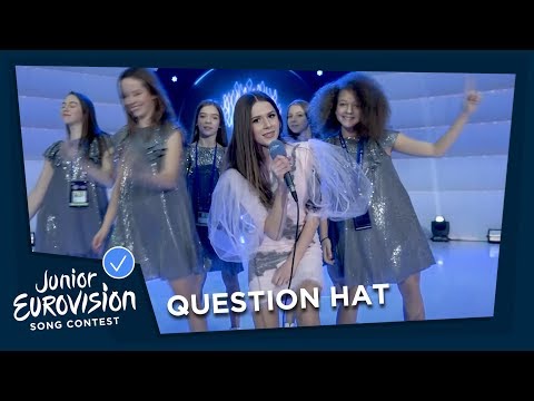 Question Hat 🎩 at the opening ceremony - Junior Eurovision 2018