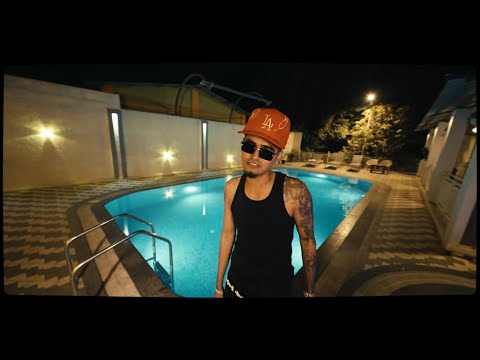 SHAGGY - PYTHON (Official Music Video)