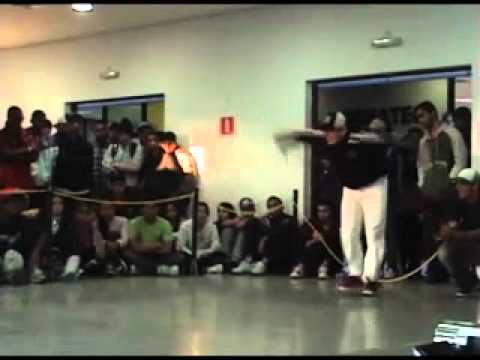 Floor Rckings Crew VS Horn e Tony - Estação Breaking 2010