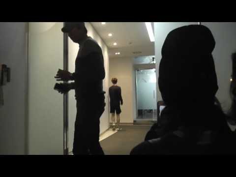[Fancam] 131226  Henry at SM building