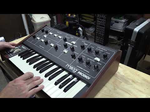 Jason's Moog Prodigy Demo/Sold (by synthpro)
