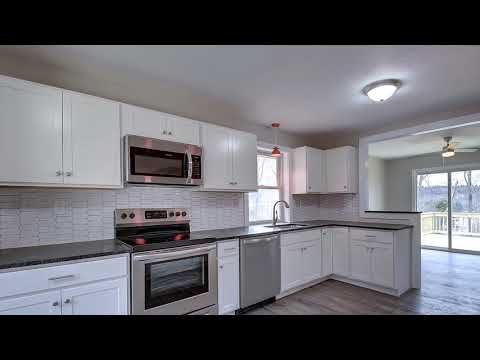 16 Vinton Road, Holland, MA
