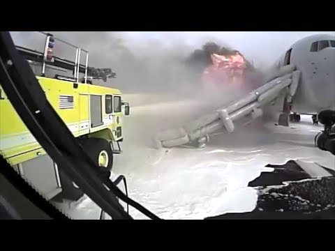 Crash Truck Dash Cam #2: AA 383 Engine Fire at O’Hare