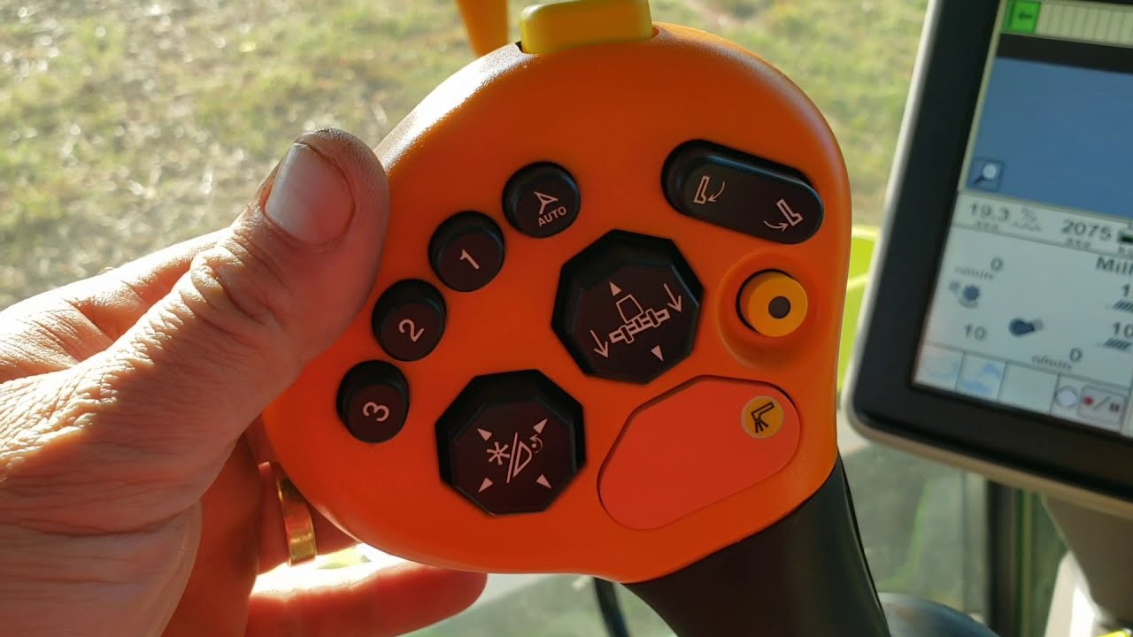 APRENDA COLHER COM UMA COLHEITADEIRA  JOHN DEERE