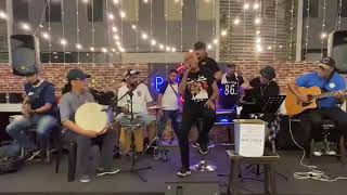 Download lagu Mahligai Syahdu - Hattan live at Busk&Food mp3 Download lagu Mahligai Syahdu - Hattan live at Busk&Food mp3