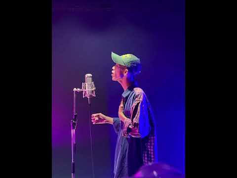 Thể hiện bởi Nhựt Đoàn