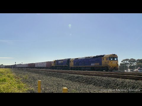 7902V Pacific National Mildura Container Train - PoathTV Australian Railways