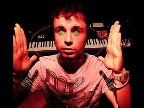 AnGy KoRe , Fictionizer _ Po Po Polizei