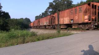 preview picture of video 'CSX 8641 leads W068-04 at Wildwood'