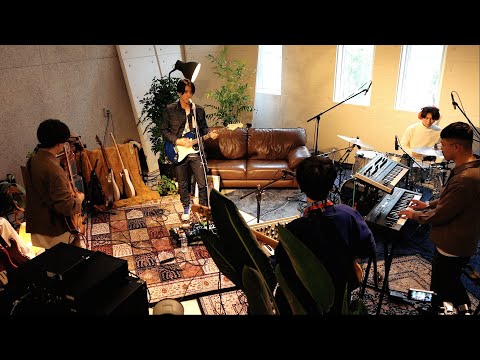 Hide Away LIVE Session