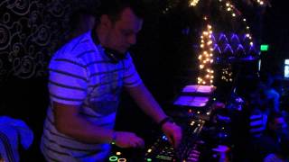 Dj Zet Live @ Club Equinox (Drobeta Turnu Severin 07.01.2012)