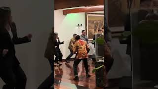 Download lagu Mayor Teddy goyang ngebor sampai bawah🤣😱#teddyindrawijaya #mayorteddy #mayorteddyfans #goyang mp3