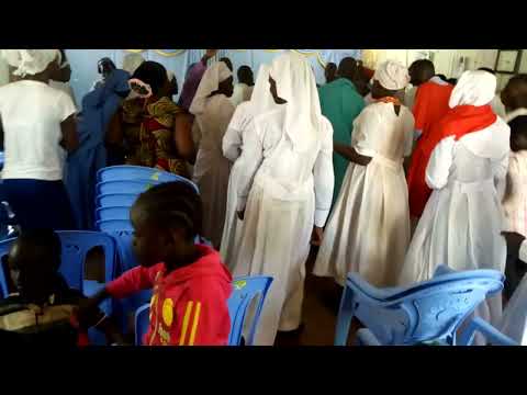 PRAISE LIKE NO OTHER ~BI URU MONDO UNE YESU KARA BER