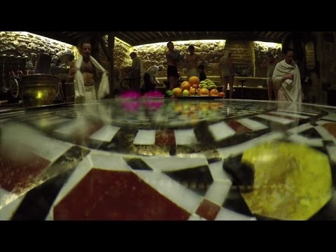 Privés d'eau, les Damascènes optent pour le hammam