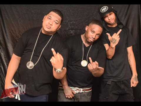 BOSSBRED  BITCH YOU DEAD 2 ME