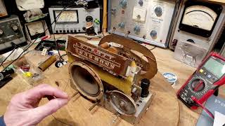 Classic Addison 5 Tube Radio Video #5 - Dial String Installed