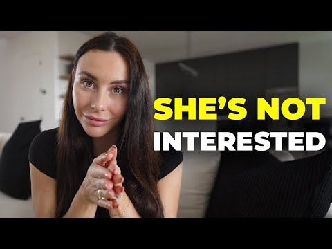 If She’s NOT Interested, She'll Do These 5 Things