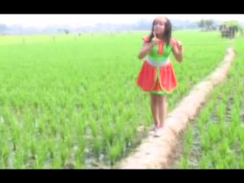 IVANA NISURA - BUKA LEMBARAN HARI ( FASTIVAL LAGU ANAK 2014 )