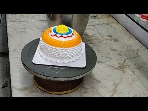 1/2 kg Vanilla Cake New Design || Egg less Vanilla Sponge || pranshulcakes🧿