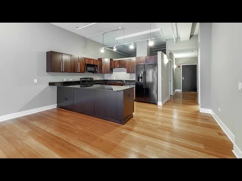 A 2-bedroom loft with a terrace steps from Ohio Street beach at Axis A 2-bedroom loft with a terrace steps from Ohio Street beach at Axis