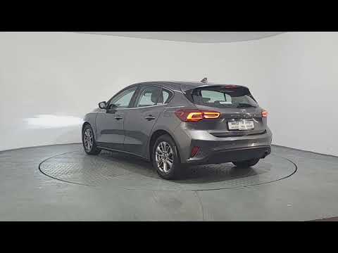 Ford Focus TITANIUM Petrol Manual - Image 2