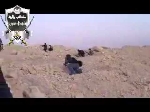 اشتباكات بين عناصر كتائب شهداء سوريا وقوات النظام في مطار أبو الظهور العسكري في محافظة إدلب