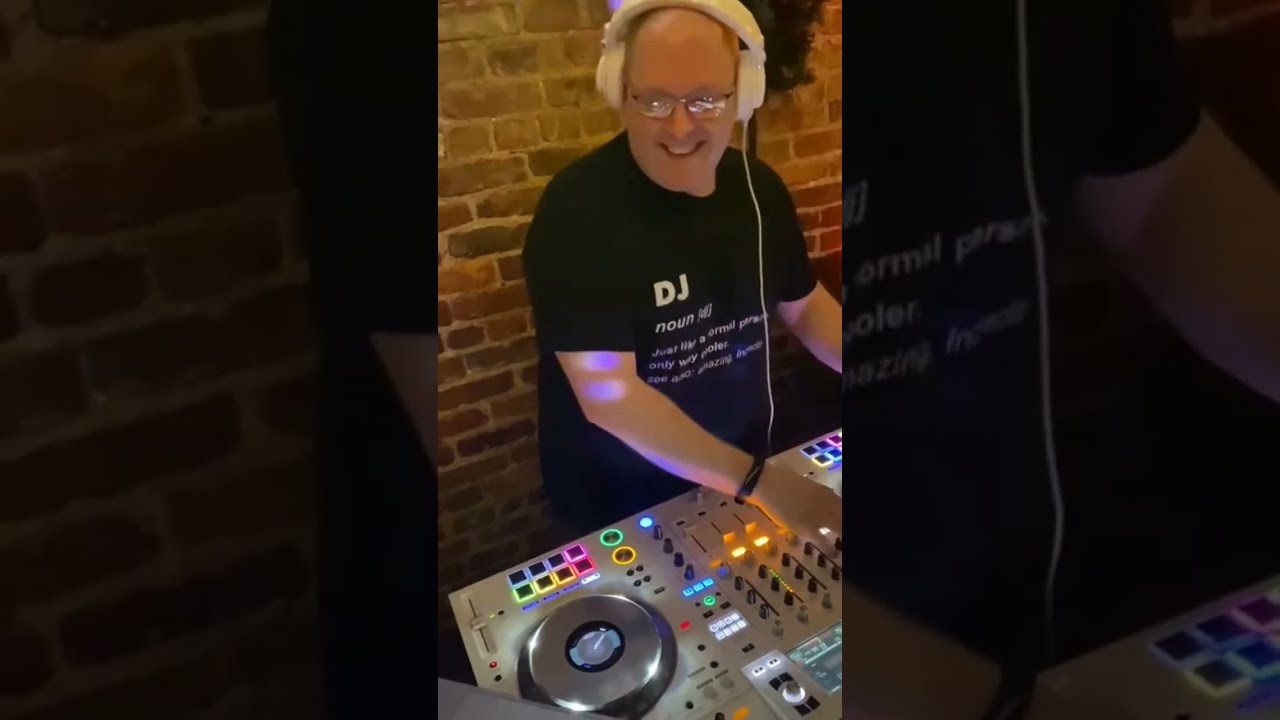 Hire DJ Dan Fudim DJ in New York City, New York