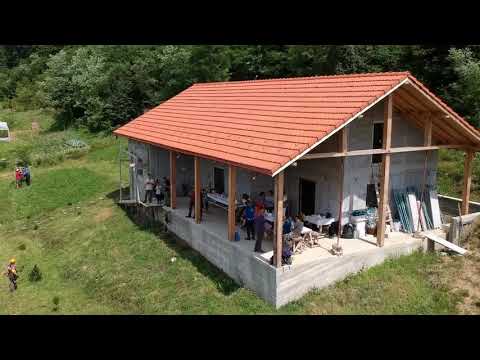 Filmare aeriana pe Valea Draganului, Comuna Draganu