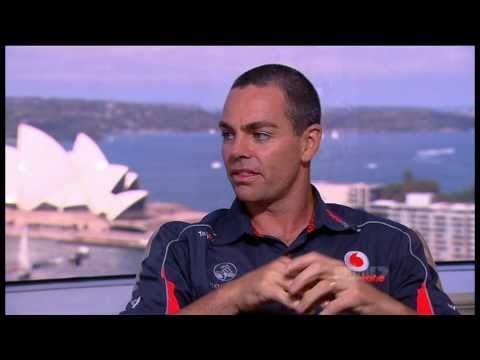 V8 XTRA 19 FEB 2011 Craig Lowndes 1/2