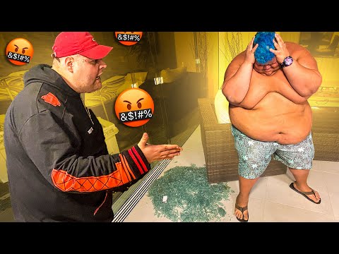 FININHO QUEBROU O VIDRO DA MANSAO DO MAUMAU E DEU RUIM!