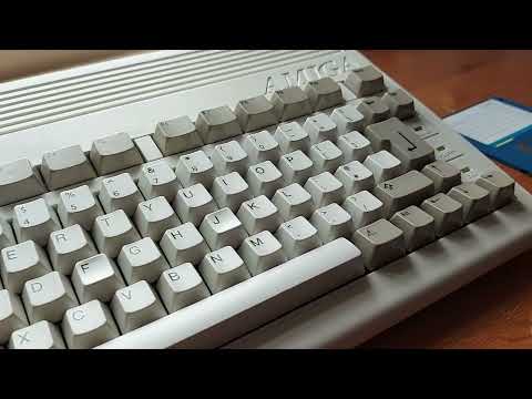 Unboxing A Commodore Amiga A600