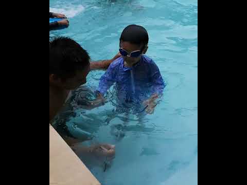 3-yr old Seb | Beginner swimming lesson with cousins Kean & Kizzy | RyanSeb's World