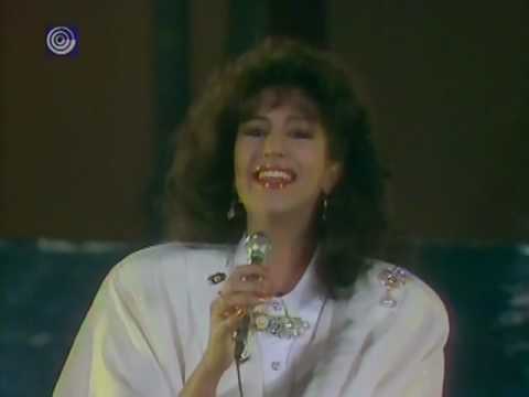 Shirei Ro'im Ve'ohavim - Ofra Haza