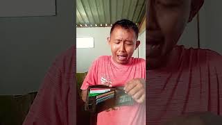 Download lagu sedih liat isi dompet #shorts #funny #trending mp3