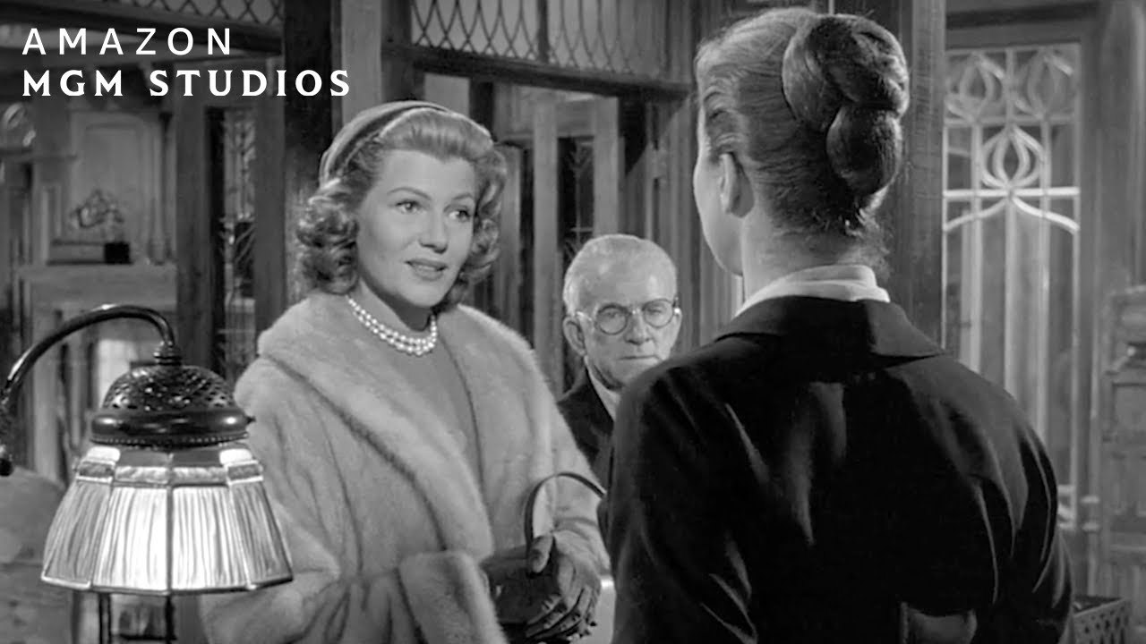 Miniature de la vidéo The Hotel Gets A New Guest du film Tables séparées