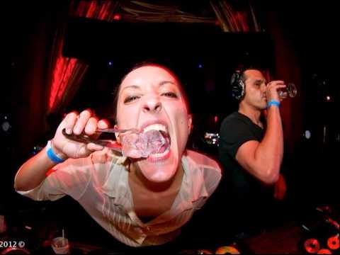 Mobius Strum - Kling Klong Mix