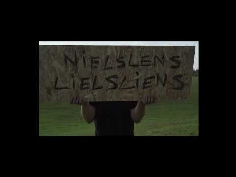 Nielslens Lielsliens un Vija Moore - Ēzelis