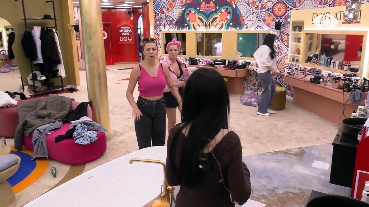 Po më provokon, Rike për Ilnisën: Më qesh me ato dhëmbë kauçuku