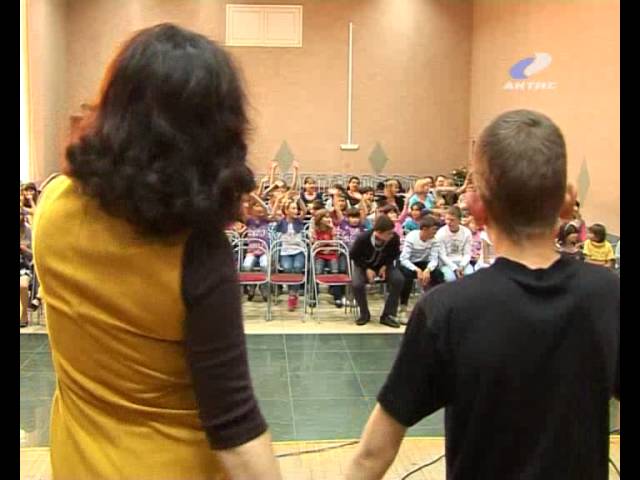 Воспитанники СРЦН дали концерт в центре «Галактика»