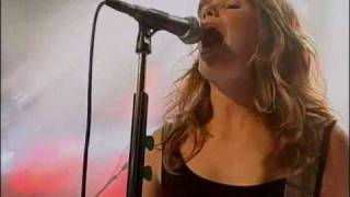 Sahara Hotnights - Alright Alright  (Live Malmö 2007)