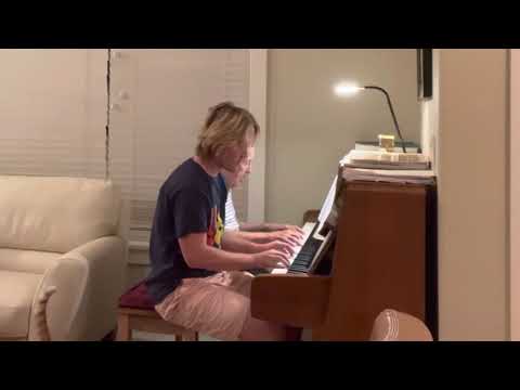 “When The Saints Go Marchin’ In!” (4-hand piano cover by The 2 Qs!)