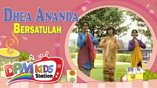 Download lagu Dhea Ananda - Bersatulah ( Kids Video) mp3 Download lagu Dhea Ananda - Bersatulah ( Kids Video) mp3