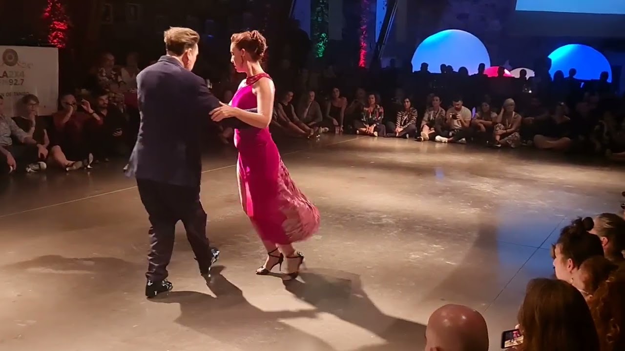 Video thumbnail for Mariano Chicho Frumboli y Juana Sepúlveda - Emancipación - Osvaldo Pugliese  3/5