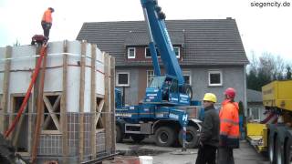 preview picture of video '16.11.2010 Tankstelle wird demontiert'