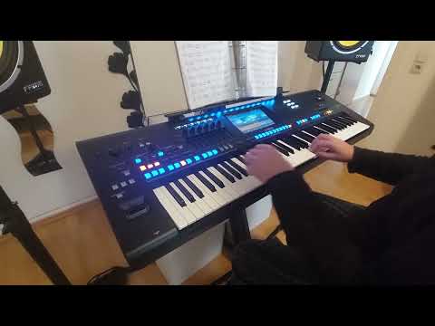 Du hast ne geile Figur, Genos.