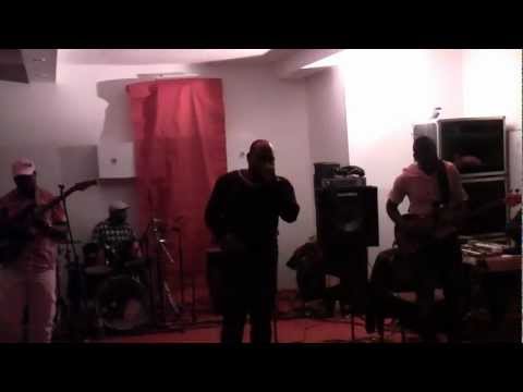 Esso Essomba Jr & les Kastors de Paris