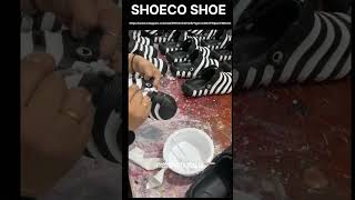 "DIY Black and White Jelly Shoes - A New Look!"#jellyshoes, #jellyshoe, #footwear, #shoe, #DIY,